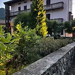 Dimora Fiorita Senior My 3* Varallo