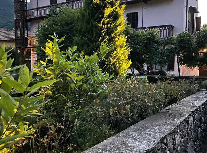 Dimora Fiorita Senior My 3* Varallo